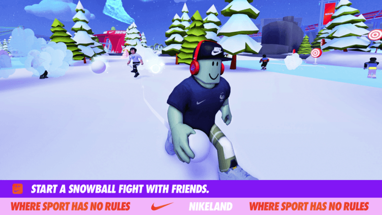 Avatar dressing NIke accessories