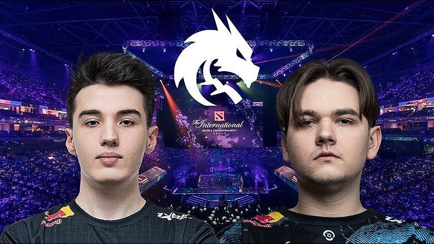 Collapse пошутил над Yatoro за высказывание про ники начинающих игроков