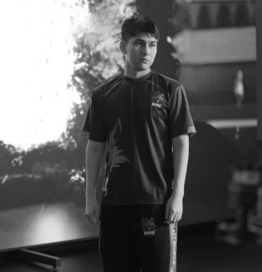 Ilich- покидает BOOM Esports