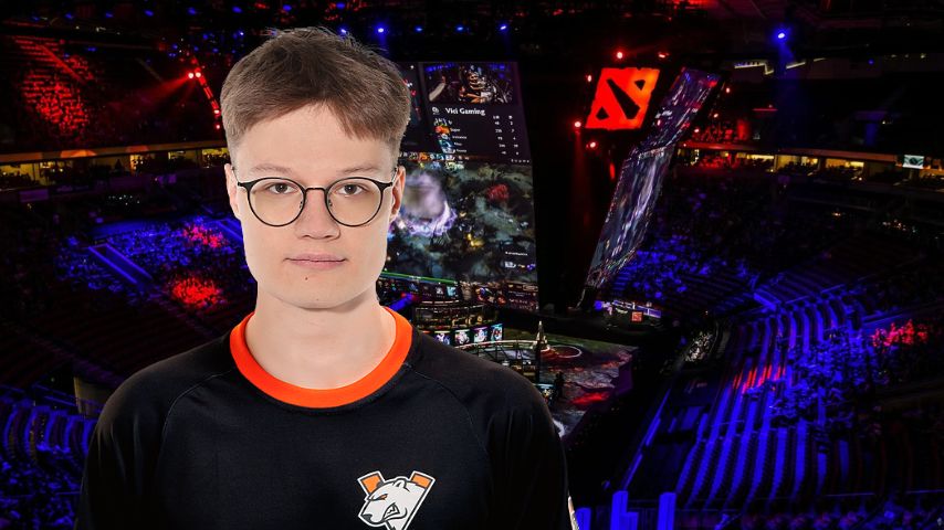 Kiritych recolored his hair