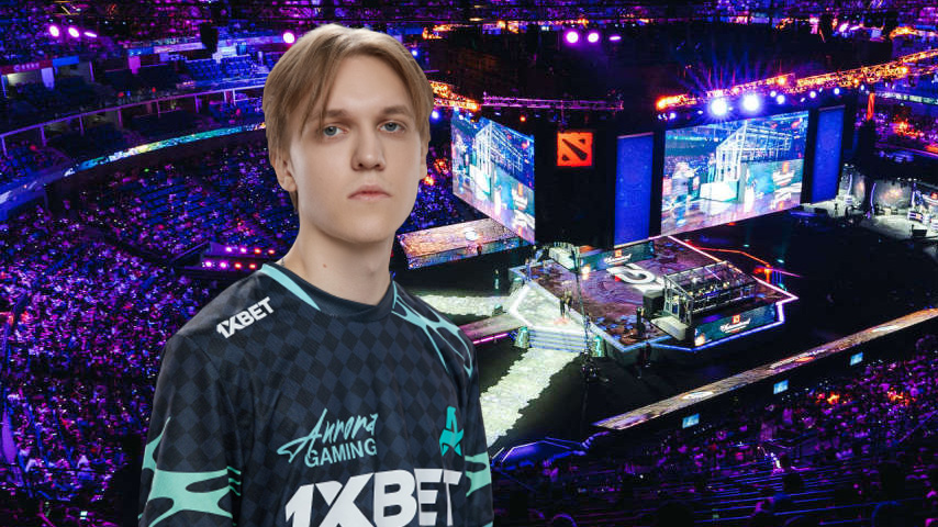 Kiyotaka left Aurora