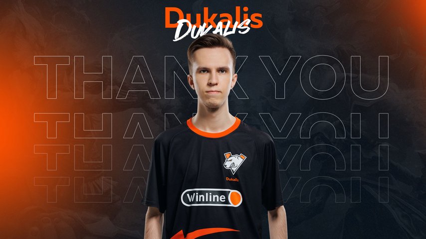Dukalis left Virtus.pro