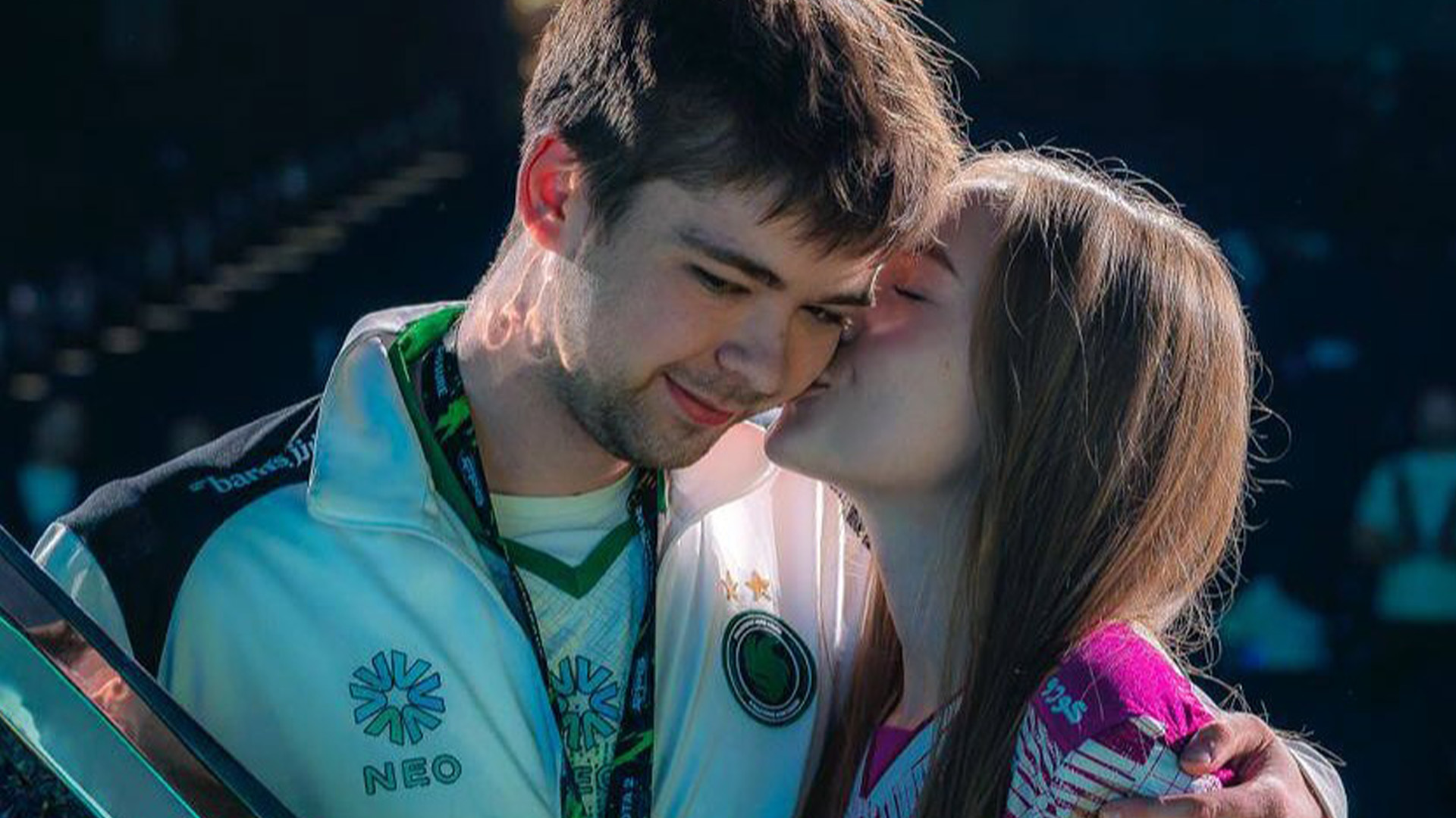 Malr1ne со своей девушкой