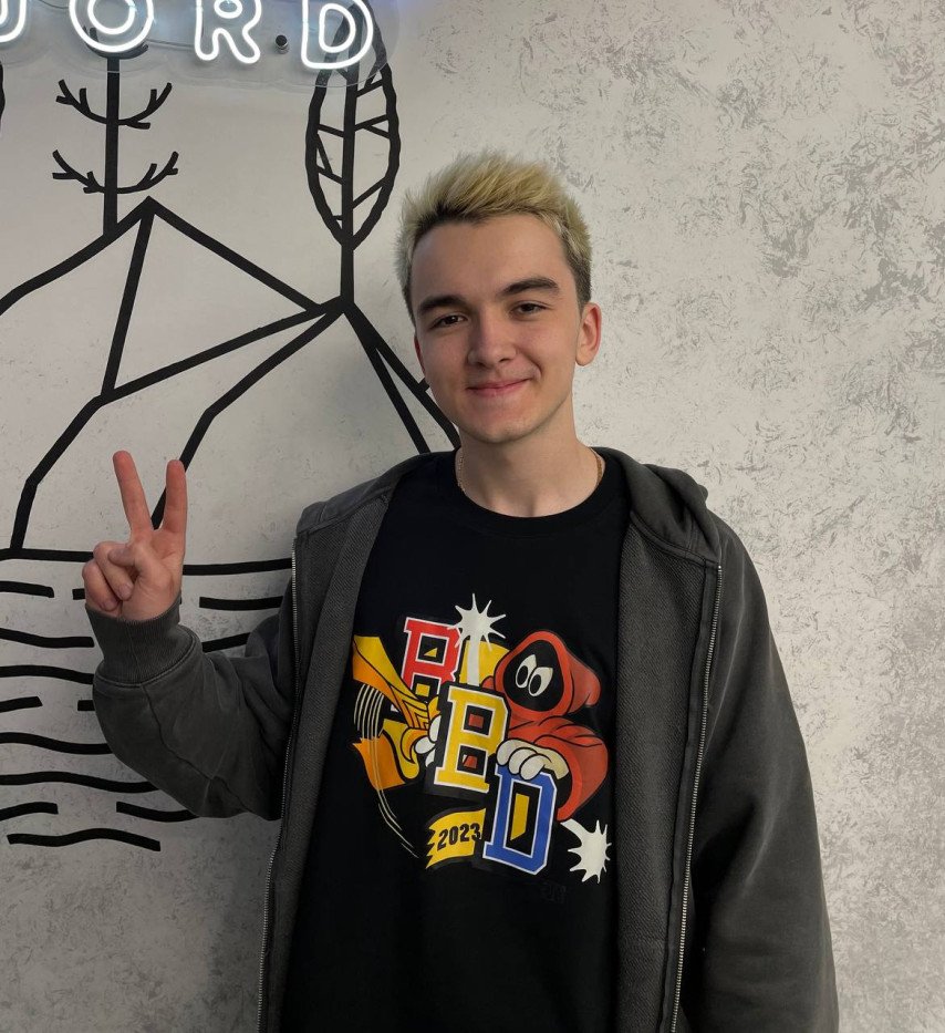 Miero новая стрижка