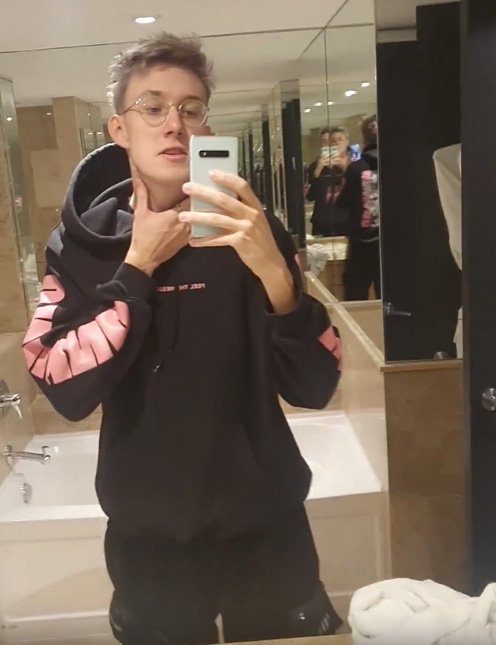 SabeRLight- The International 2023