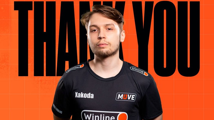 Xakoda left One Move