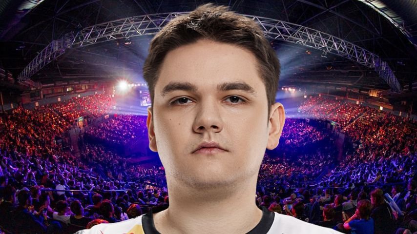 Yatoro высказался об игре LenaGolovach