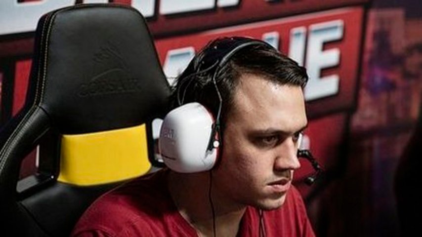 4 zoomers kicked monkeys forever from the team