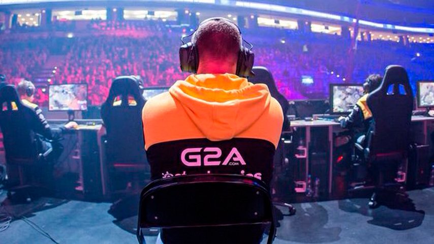 kimi left winstrike team