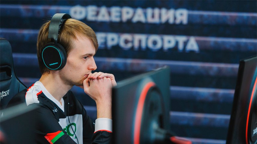 j4 в поисках новой команды